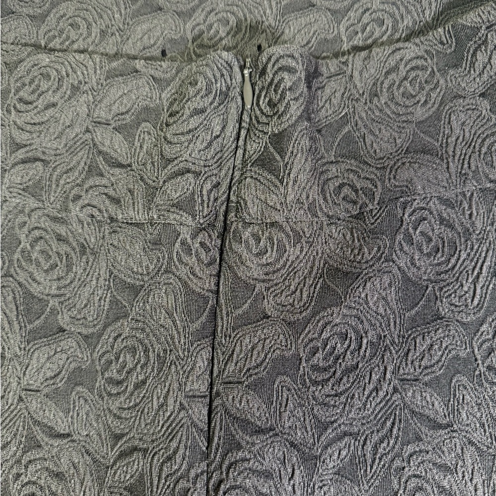 Black Floral-Textured Women's Slim Pants - Picture 5 of 5